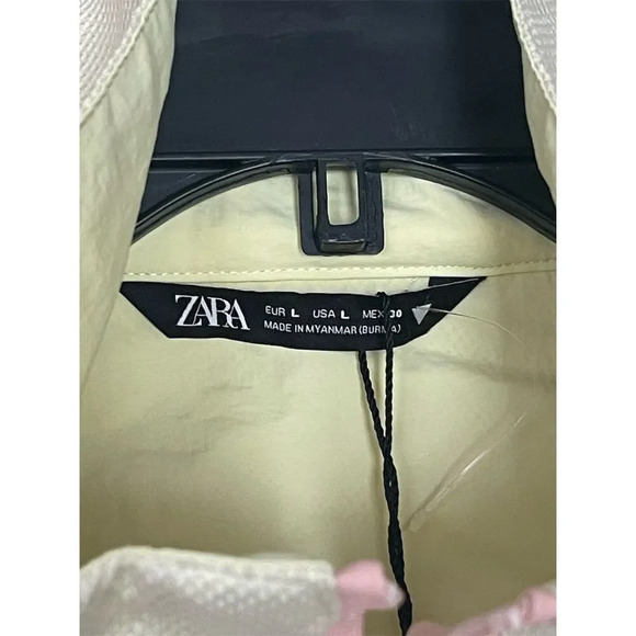 Zara Women’s Cropped Windbreaker Jacket Yellow/Pink Size L Hooded Zip-Up Casual - Picture 4 of 5